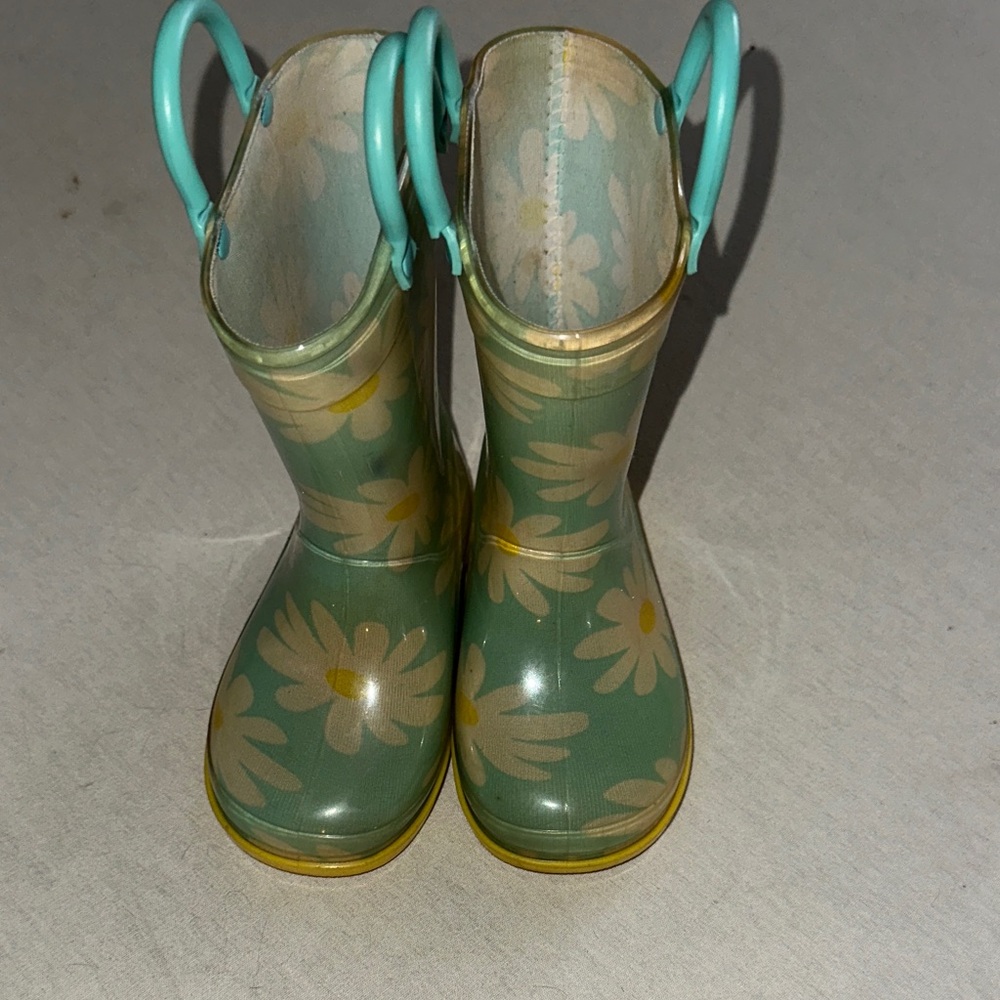 Kids Size 5 Floral Rain Boots with Handles